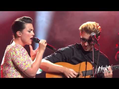 Caro Emerald - Liquid Lunch (Live at Montreux Jazz Festival)