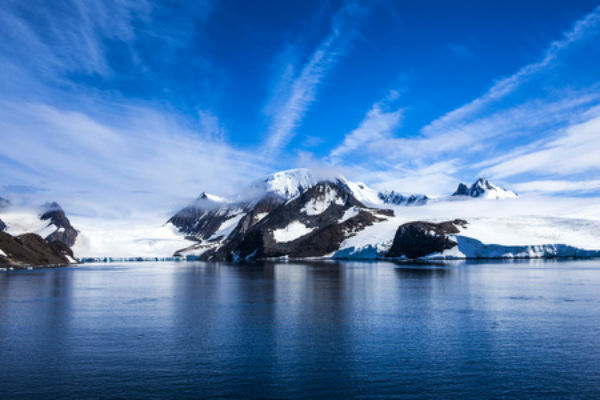 Explore Awe-Inspiring Antarctica