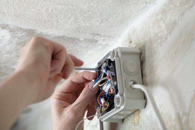 Quality Electrical Services - Construction - Electrician in KNOXFIELD VIC