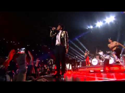 Super Bowl 48 Bruno Mars-Full Performance Halftime Show HD