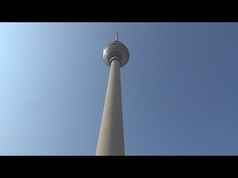 Berlin TV Tower / Berliner Fernsehturm