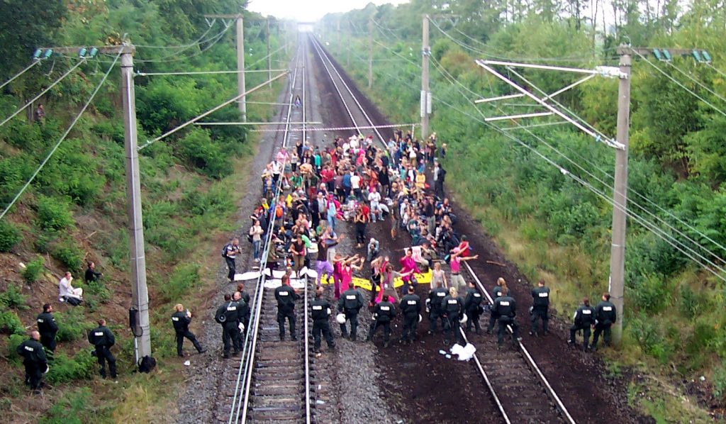 train-blockade