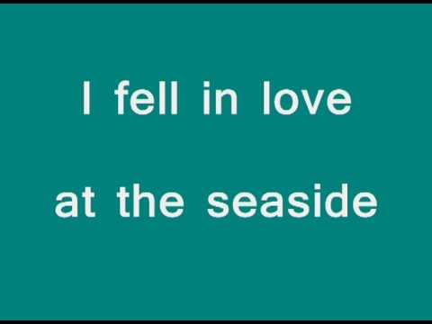 Seaside w/ lyrics The Kooks