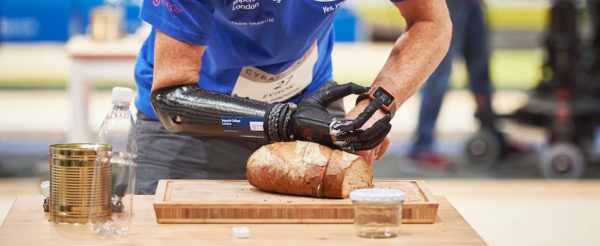 Cosa sono le Cybathlon, le olimpiadi degli atleti bionici