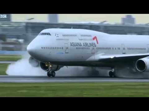 Boeing 747 Jumbo Jet - The Plane that Changed the World