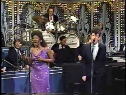 Lyle Lovett & Francine Reed on Johnny Carson's show, 2nd appearance 1989