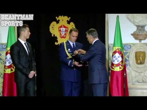 Cristiano Ronaldo recibe condecoración como Gran Oficial del Presidente de Portugal | HD 2014