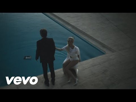 Hurts - Wonderful Life