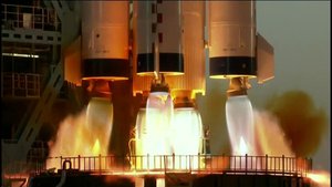 China launches spacecraft in longest-ever manned mission