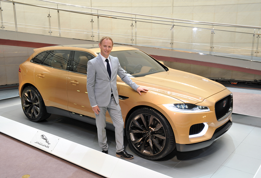 ジャガーがプレミアムSUV「C-X17」を披露