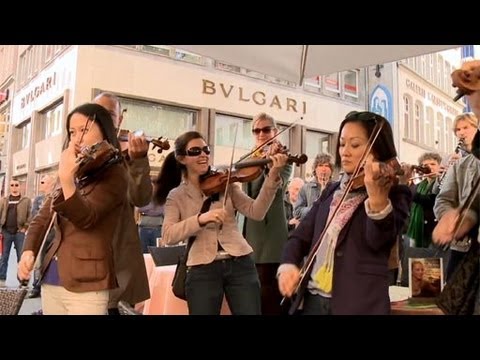 Star Wars Flashmob in Cologne / Germany | WDR Rundfunkorchester | ARD