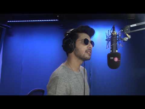 Armaan Malik Does Desioke