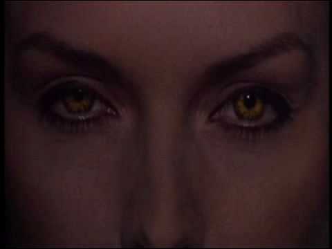 Ennio Morricone - Wolf (1994): Laura and Wolf United