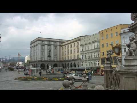 Linz, Austria Tourism : Linz Tourism: Hauptplatz