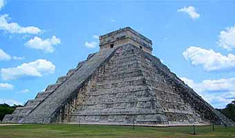 Chichen Itza Feature