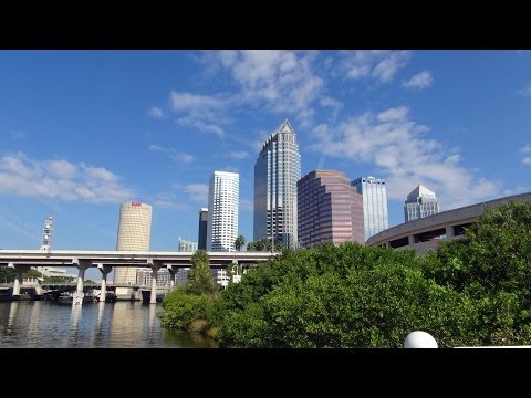 Tampa / FL in Downtown on the Riverwalk HD