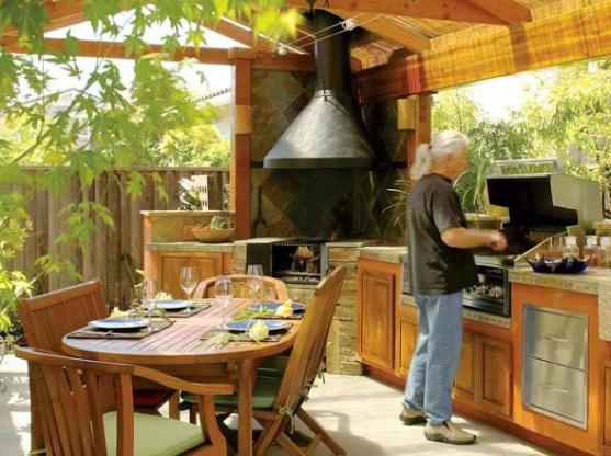 Outdoor Kitchen Ideas by New Leaf Design Studios
