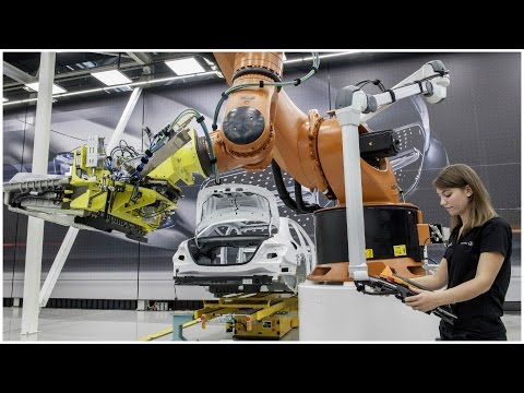 Mercedes Benz Industrie 4.0 - Digitalisation of the Automotive Industry