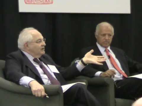 Stephen Roach and Martin Wolf on the Chinese Yuan (National Committee Members Program 2010)