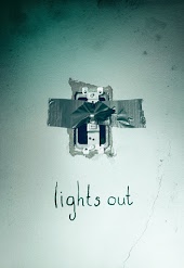 Lights Out (2016)