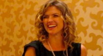 Gotham‘s first season wasn’t easy on Barbara Kean, and Erin Richards played her descent into darkness with perfection. During the Gotham press room at San Diego Comic-Con 2015, Erin chatted […]