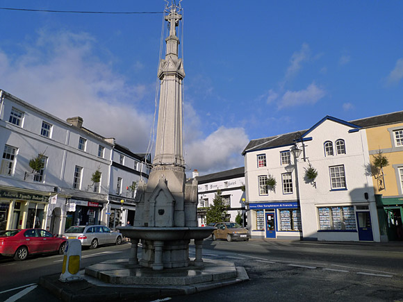 Photos of Crickhowell (Crucywel), Powys, Mid Wales, UK - street views, architecture and town scenes