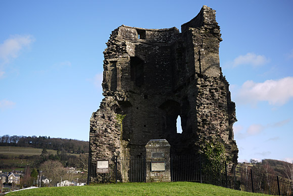 Photos of Crickhowell (Crucywel), Powys, Mid Wales, UK - street views, architecture and town scenes