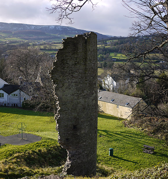 Photos of Crickhowell (Crucywel), Powys, Mid Wales, UK - street views, architecture and town scenes