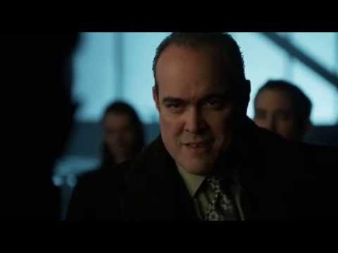 Gotham - Fish Mooney kills Sal Maroni