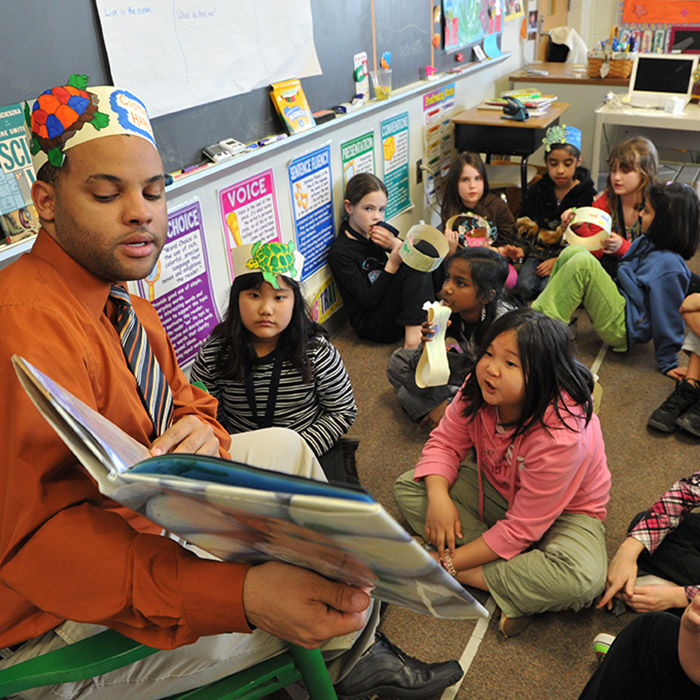 student teaching in elementary school classroom