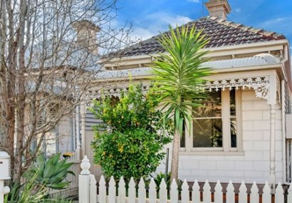 The Melbourne suburbs threatening to break through a $1 million median