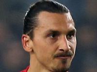 Manchester United's Zlatan Ibrahimovic (C) reacts