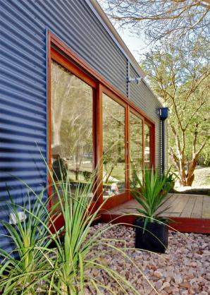 House Exterior Design by Warwick O'Brien Architects