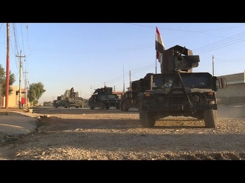 Elite Iraq forces punch into Mosul, face tough resistance