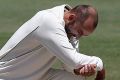 Disappointing match: Nathan Lyon does not appear to have the confidence of his captain.