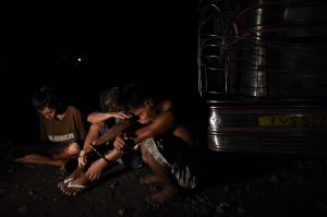 Three men arrested at the scene where three men were slain in a drug-related killing in Caloocan.