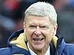 LONDON, ENGLAND - FEBRUARY 14 : Arsene Wenger mana