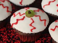 Halloween Eyeball Cupcakes