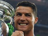 TOPSHOT - Portugal's forward Cristiano Ronaldo smi