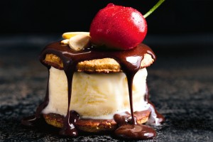 Banana split ice cream sandwiches