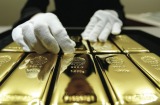 Investors boosted their holdings of exchange-traded funds backed by gold for a fourth straight session on Tuesday to ...