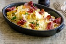 Macaroni and cauliflower cheese bake