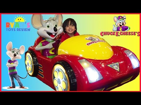 Chuck E Cheese Family Fun Indoor Games and Activities for Kids Children Play Area Ryan ToysReview