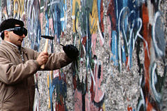 Berlin 1989, Fall der Mauer, Chute du mur 01.jpg