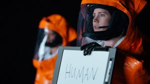 Amy Adams tries to make herself understood in Denis Villeneuve's <i>Arrival</i>.