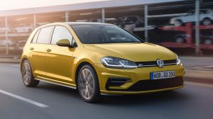 2017 Volkswagen Golf R.