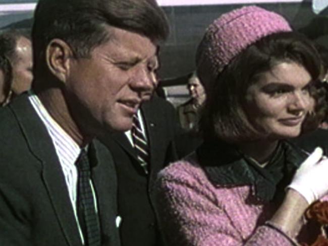 The private lives of politicians, such as former US President John F Kennedy and wife Jackie Kennedy, were rarely discussed in the media.