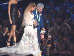 Jimmy Fallon presents Beyonce with “Video of the Year” for “Formation” onstage during the 2016 MTV Video Music Awards at Madison Square Garden on August 28, 2016 in New York City. Picture: Getty