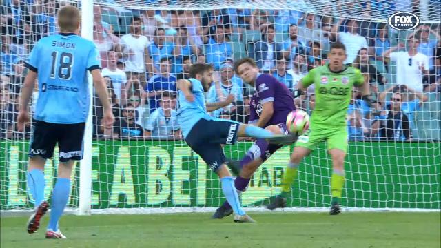 Ninkovic puts it out of reach