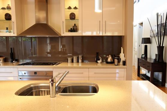 Kitchen Design Ideas by Splash Glass & Mirrors Pty Ltd